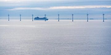 Investing in US Offshore Wind Energy in 2025: Risks and Rewards - Cover Image